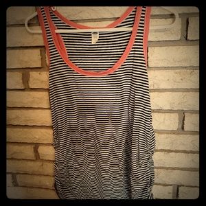 Old Navy Maternity Shirt